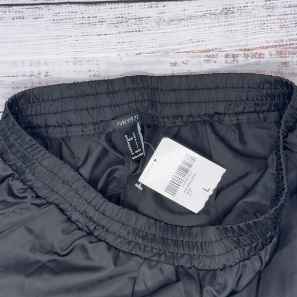 Forever 21 Black Athletic Pants women's Size Large NWT - Picture 3 of 7